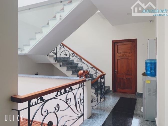 Nhà 3 Tầng * 100m2 Công Nhận Đủ - Tiện Kinh Doanh Đủ Nghề - Thông Bế Văn Cấm - 4
