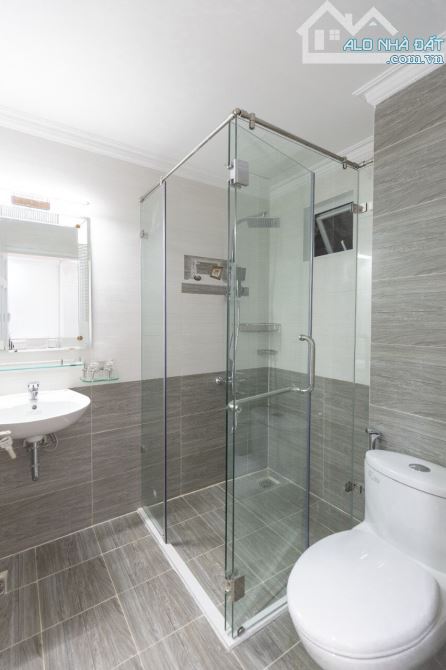 Căn hộ đẹp thoáng Lê Văn Sỹ 30m2 gần Trần Quang Diệu full tiện nghi - 4