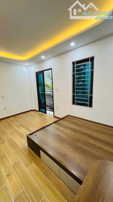 THANG MÁY - TRUNG TÂM THANH XUÂN -NHÀ MỚI ĐẦY ĐỦ NỘI THẤT - 4