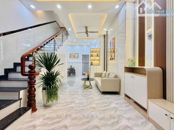 ♻️ Nhà đẹp mới xây đường 3 Tháng 2 - Quận 10 / 68.4m² / Giá 3 Tỷ 620 (Sổ Hồng Riêng) - 4