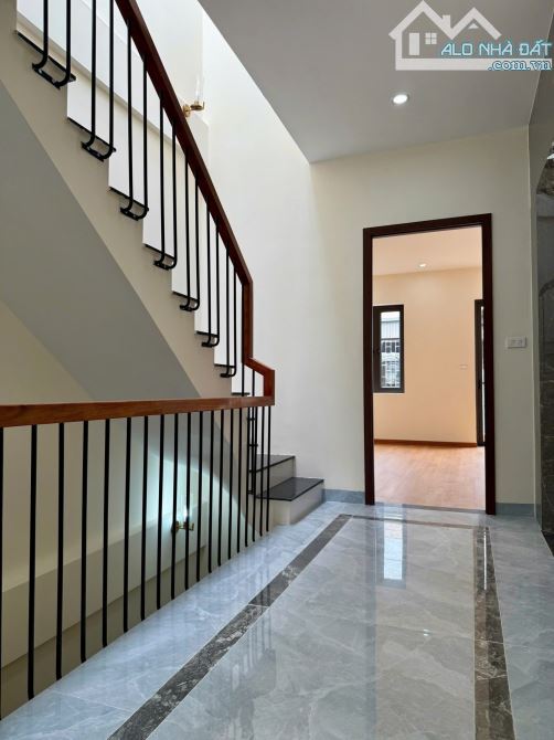 HÀ ĐÔNG GIÁP THANH XUÂN - 60M2 - THANG MÁY - MT 4.5M - VP KINH DOANH - NHỈNH 16 TỶ - 4