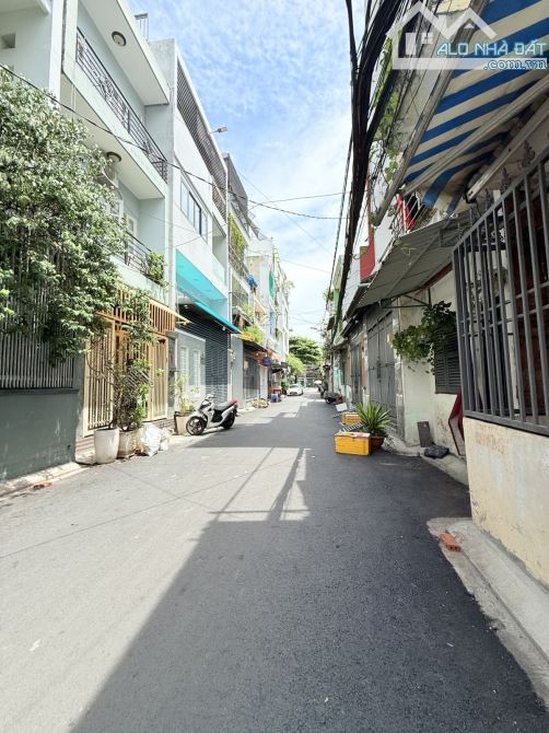 NHÀ ĐẸP 5 TẦNG BỀ NGANG KHỦNG , CHỈ SÁCH VALI VỀ Ở - HẺM RỘNG CÁCH 1 CĂN RA HÊN XE TẢI - 4