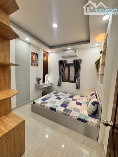 BÁN NHÀ FULL NỘI THẤT CAO CẤP - TRƯỜNG SA QUẬN TÂN BÌNH - 4 TẦNG - DT 37M2 - CHỈ 6,75 TỶ - 4