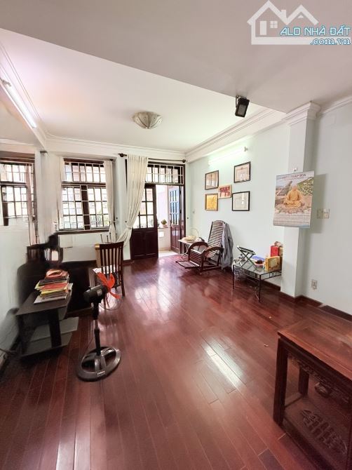 Bán Nhà HXH Phan Đăng Lưu P.Đức Nhuận 5 tầng 106m2 giá 16.7 tỷ - 4