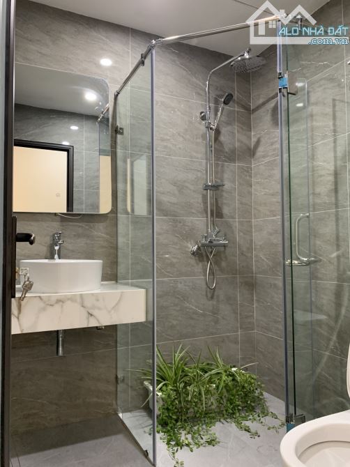 Bán nhà Hào Nam 52m2 phân lô oto tránh 7 tầng thang máy 22 tỷ - 4