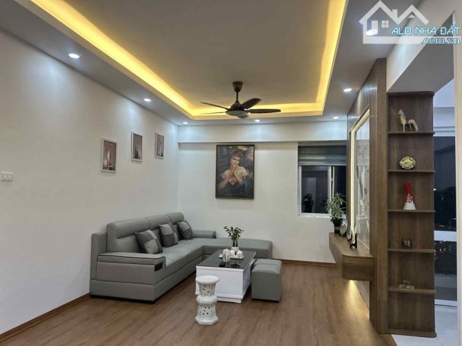 CĂN HỘ CHUNG CƯ Lilama 52 Lĩnh Nam-115m2 - 3 phòng ngủ-2 wc - 4