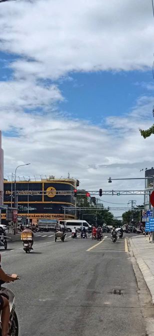 📌📌📌LÀM VIỆC TRỰC TIẾP GIÁ TỐT !!!bán nhà 3 tầng góc ngã tư điện biên phủ - 4