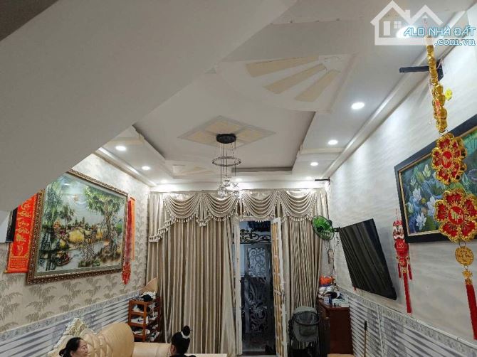 [QUẬN 8, CAO LỖ, AOEN MALL] Siêu Phẩm Phân Khúc 8️⃣Đ , Hẻm 6m Xe hơi , Cách Hẻm Xe Tăng 15 - 4