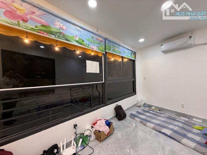 SIÊU VIP • MẶT TIỀN KINH DOANH - TÂN ĐỊNH Q1 • NGANG LỚN 9M x 3M - VỈA HÈ RỘNG 40M² - 4