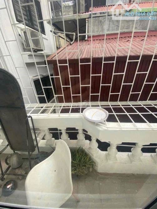 Cho thuê nhà mặt ngõ 114 Vũ Trọng Phụng, Thanh Xuân. DT 45m x 4 tầng, gồm 4 ngủ + 3 vs, - 4