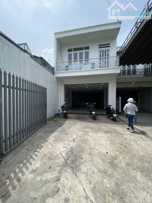 Bán nhà 1T1L 6x28m hoàn công, mặt tiền Trần Quốc Toản p.Dĩ An, đang thuê 28tr/th - 5