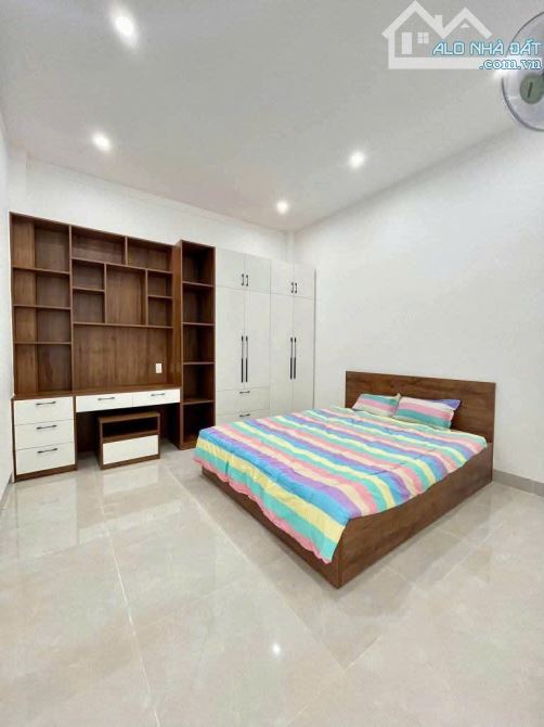 Nhà mới hẻm 66 Ywang , gần đại học Tây Nguyên - 3.250 - 5