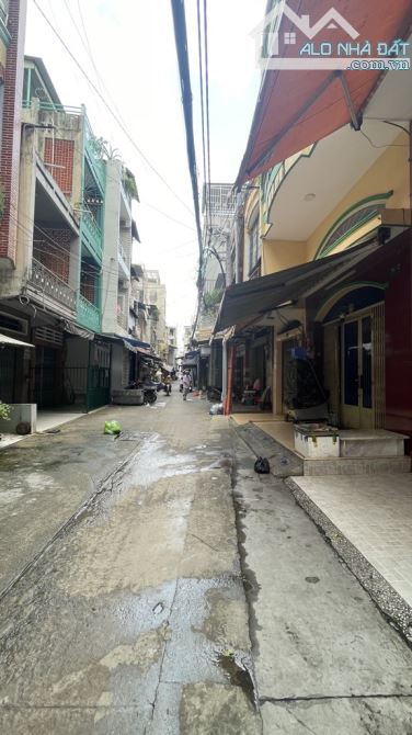 🏠Bán Nhà, Đường Lạc Long Quân giá 13Tỷ - 5