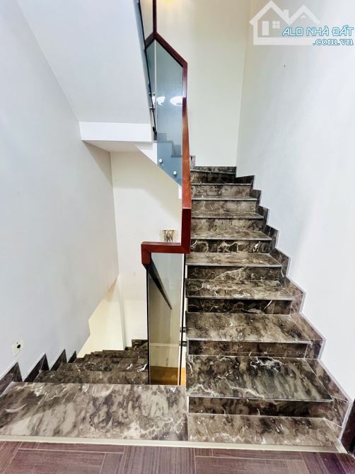 BÁN NHÀ ĐƯỜNG 10M ĐỘC LẬP 60M2 4 TẦNG MỚI ĐẸP - 5