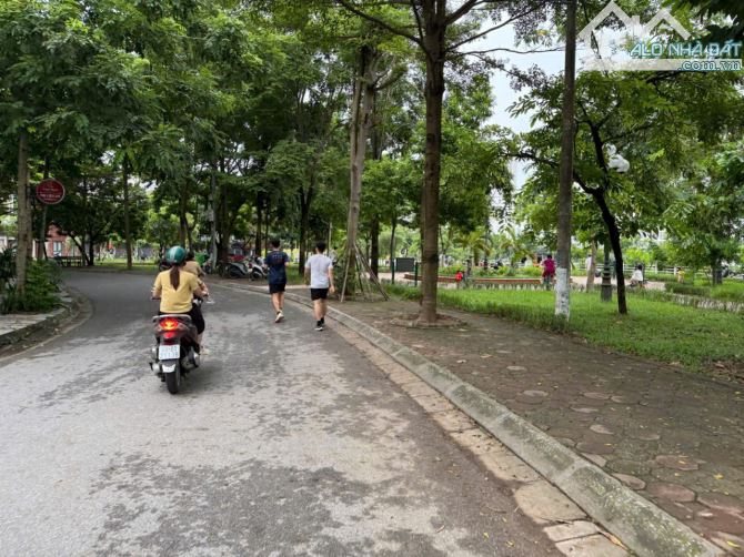 CẦN BÁN BIỆT THỰ SÀI ĐỒNG LONG BIÊN HÀ NỘI. - 5