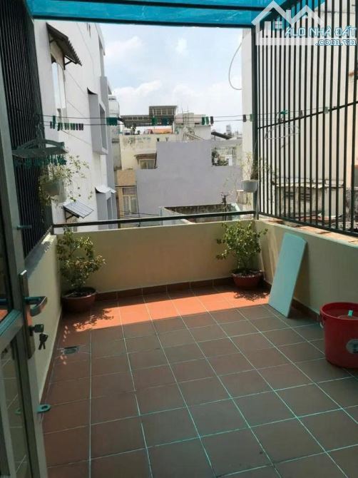 BÁN NHÀ PHAN ĐÌNH PHÙNG – P.1 – PHÚ NHUẬN- DTSD 74m2 - NỞ HẬU -CHỈ 5.5 TỶ TL - 5