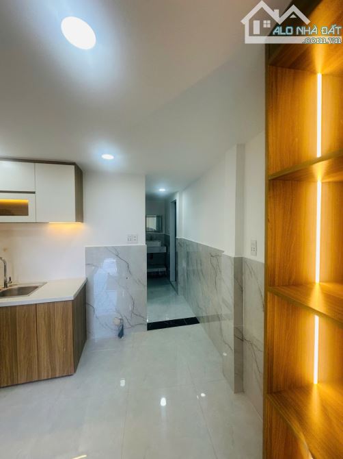 cô chú lớn tuổi nhờ bán căn nhà DT 4.5x8m2/ 3ty5,SHR,Hô Văn Long,Bình hưng hòa b, sẵn 3 PN - 5