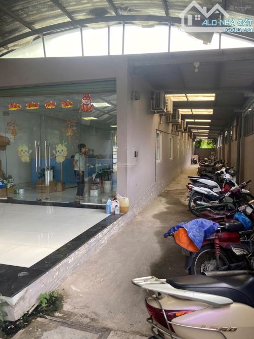 Cho thuê xưởng 1900m2 Hẻm xe Cont Quốc Lộ 1A Phường An Phú Đông Quận 12 - 5
