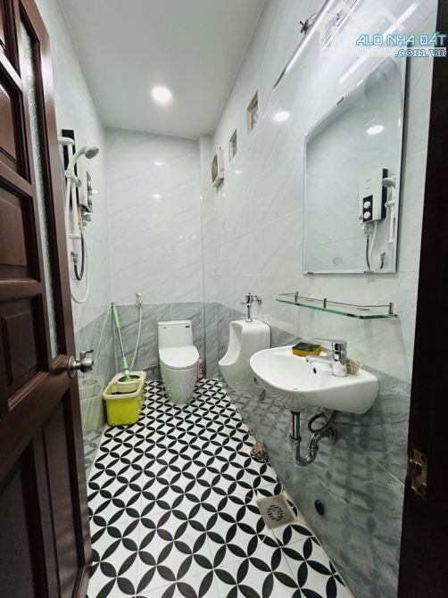 Nhà Lô góc MT , Trần Xuân Soạn ,Q7 , 4 Tầng , Nội Thất gỗ, Giá Hơn 10Tỷ - 5