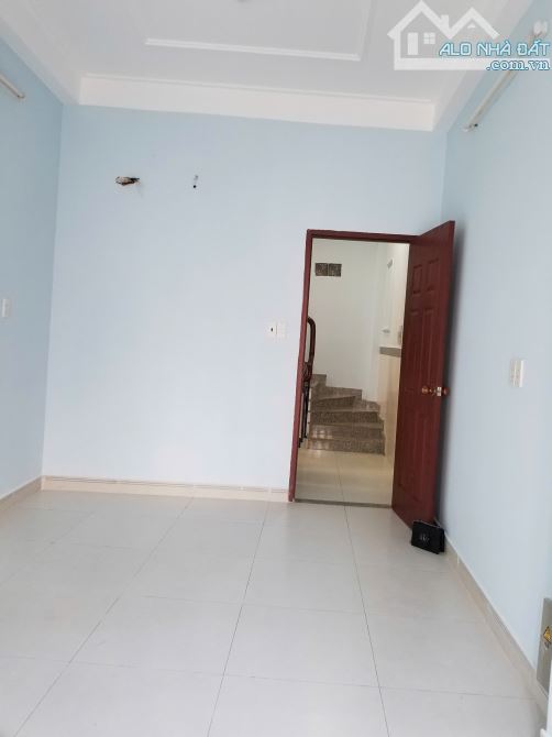 CẦN TIỀN CHO CON DU HỌC BÁN NHANH CĂN Q4 - 5