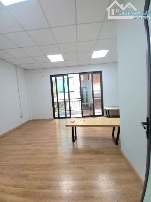 BÁN NHÀ NGÕ 1142 ĐÊ LA THÀNH BA ĐÌNH - NGÕ Ô TÔ TRÁNH KINH DOANH 6 TẦNG: DT 70M2 - 26.9 TỶ - 5