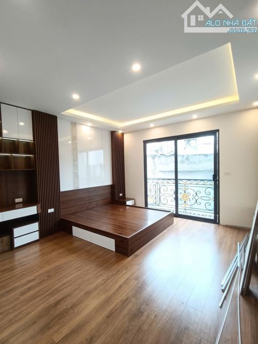 BÁN NHÀ MỚI ĐẸP NGUYỄN LƯƠNG BẰNG.TRUNG TÂM ĐỐNG ĐA. THANG MÁY- 41M.GIÁ HƠN 10TỶ - 5