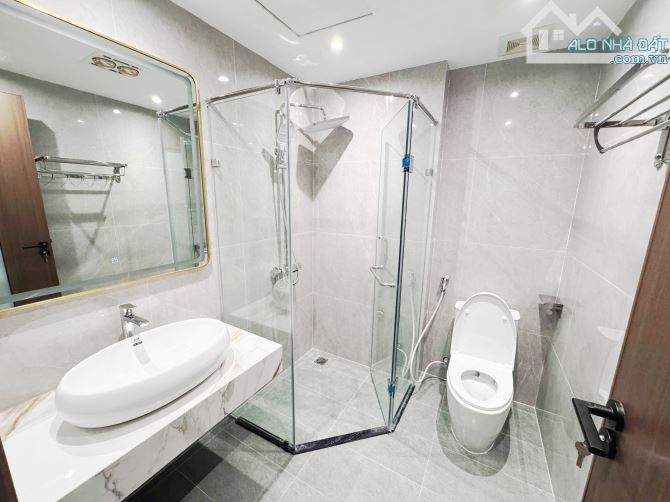 SIÊU PHẨM VIỆT HƯNG - PHỐ HOA LÂM LB - XÂY MỚI 6TẦNG MT 4,5M, FULL NỘI THẤT CAO CẤP Ở LUÔN - 5