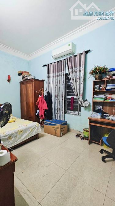 MẶT NGÕ THÔNG - Ô TÔ QUA NHÀ - DIỆN TÍCH 78M2 - 3  TẦNG - 5