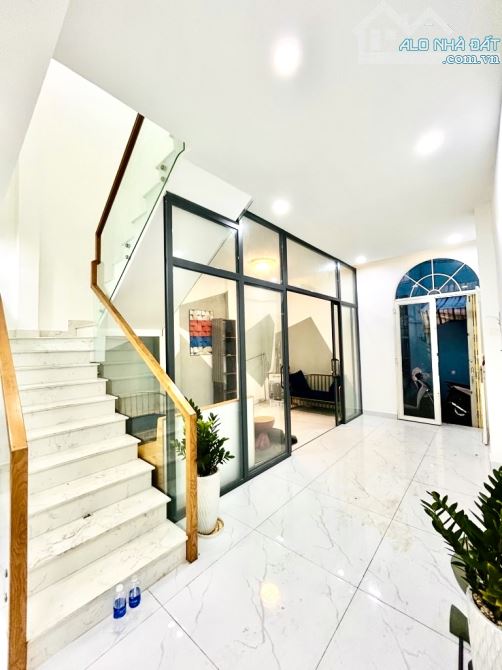 Nhà 2 Tầng DT:48m2 ngang 4,8m Huỳnh tấn phát P. Tân thuận Đông chỉ nhĩnh 5 đồng - 5