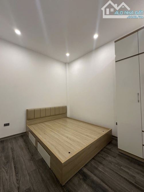 Ngõ 559_Kim Ngưu, Minh Khai_ 38m x 4 Tầng_Ngõ Thông, Nhà Thoáng_Nội Thất sịn Sò_Chỉ 5,6T - 5