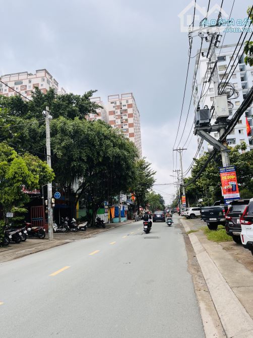 Nhà 1 trệt 1 lầu, hẻm ô tô,tam bình, tam Phú, kế chung cư Đạt Gia,5,4 tỷ - 5