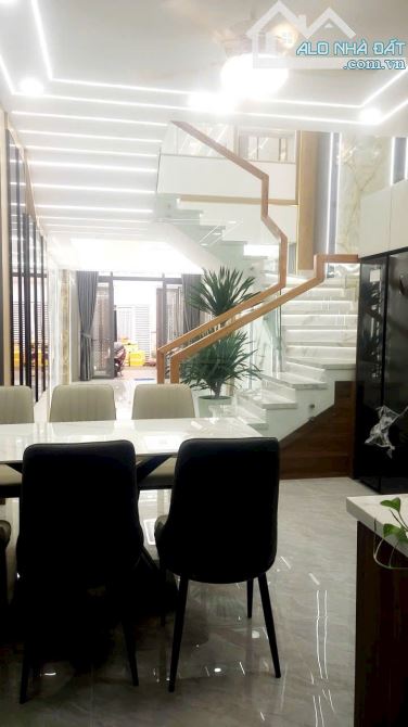 🌈NHÀ 5 tầng đường Trung Mỹ Tây 19 phường Trung Mỹ Tây quận 12 dt(4 x25m) - 5