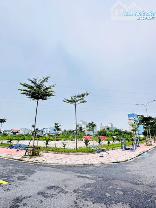 Chuyển nhượng căn nhà 4 tầng 100m2 khu đô thị Phúc Tiến Home - 5