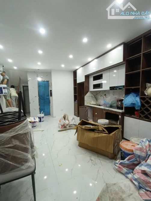 Bán nhà trung tâm quận Đống Đa, Ngõ rộng, Full Nội Thất, DT 41m2*6 Tầng* Giá 10,65 Tỷ - 5