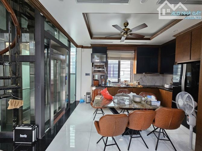 BÁN NHÀ KIẾN HƯNG LUXURY – 75M2,MT 7M – 6 TẦNG - THANG MÁY – LÔ GÓC 3 THOÁNG – 22,5 TỶ - 5