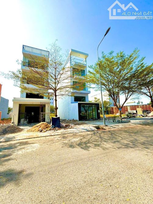 Duy nhất 2 lô đất 100m2 nằm trên mặt tiền Trần Văn Giàu - Full thổ cư, sổ hồng riêng - 5