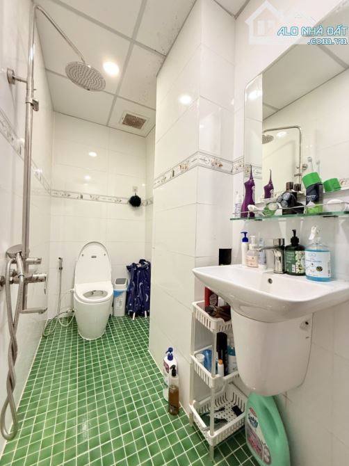 Siêu Phẩm MT VIP Căn Gốc 80m2, 5 tầng , 11PN ,đường Dương Bá Trạc Quận 8 Giá 13 tỷ. - 5