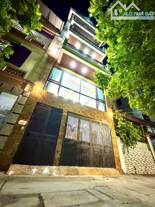 Bán nhà đẹp Mặt Ngõ Xuân Đỉnh  - Sổ 66m2 - 6 tầng - MT 6m - Oto tránh - Có thang máy. - 5