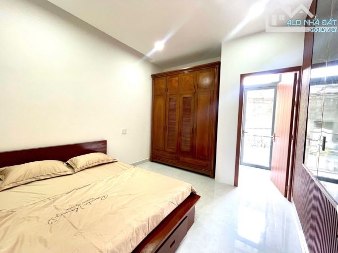 BÁN NHÀ 3 TẦNG, VỊ TRÍ ĐẸP, HOÀNG DIỆU, TRUNG TÂM HẢI CHÂU. 4.55 TỶ - 5