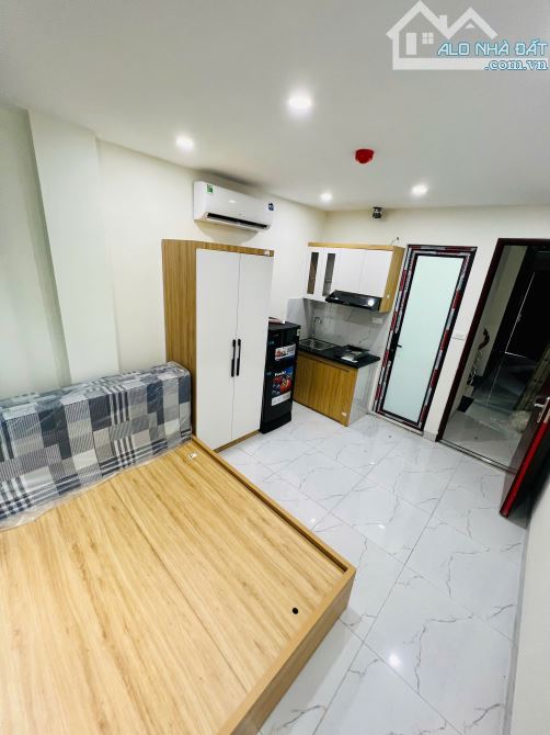 Cho Thuê CCMN Ngõ 111 Quan Hoa Cầu Giấy 25m2 Studio Ban Công Cửa Sổ Thang Máy Ban Công 23P - 5