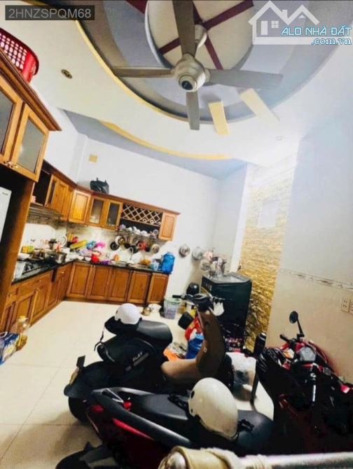 - VỊ TRÍ CỰC ĐẸP - HẺM NHỰA 8M THÔNG XE TẢI TRÁNH NHAU - NGAY HƯƠNG LỘ 2 - GIÁP TÂN PHÚ - - 5