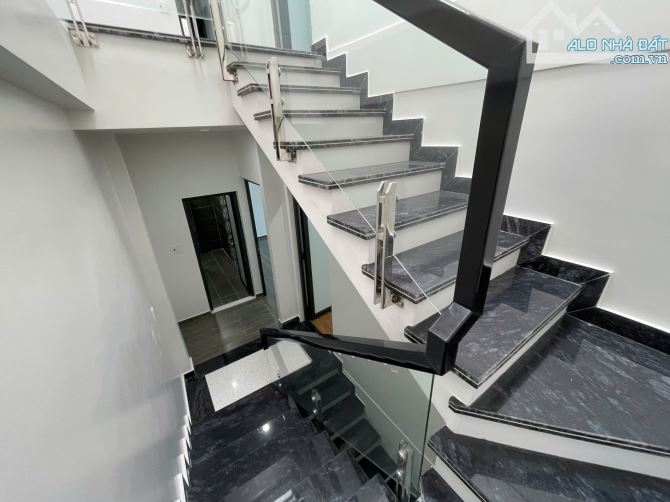 🌳Cần bán nhanh căn nhà ngõ 37 An Đà - Ngô Quyền - 41m2 - Giá 3,15 tỷ - sân cổng riêng - 6