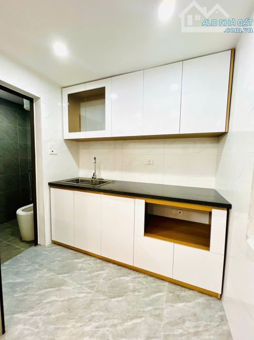 BÁN CĂN HỘ TẬP THỂ 2 TẦNG (1+2) – CĂN GÓC, 128 ĐẠI LA, HAI BÀ TRƯNG.75M² – 2PN. 3,45 TỶ - 6