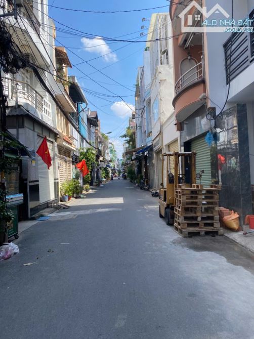 Khu nhà giàu 143/67 Gò Dầu – 4x11 – 6.4ti - 6