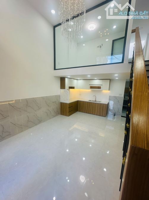 cô chú lớn tuổi nhờ bán căn nhà DT 4.5x8m2/ 3ty5,SHR,Hô Văn Long,Bình hưng hòa b, sẵn 3 PN - 6
