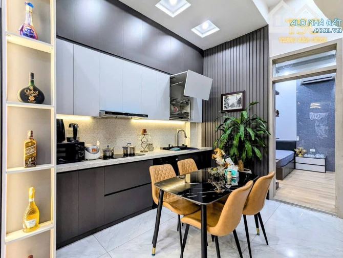 🏠6,5 tỷ bán nhà 3 tầng Mặt Ngõ Cát Dài ,lê chân  Gốc  Dân xây kiên cố Diện tích: 83m² - 6