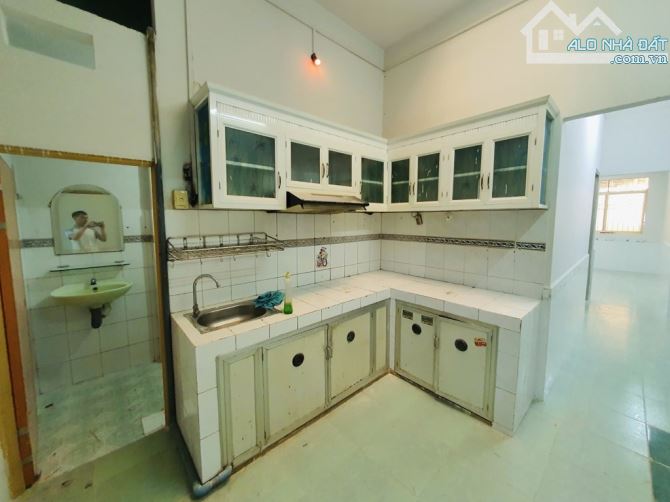 DIỆN TÍCH LỚN - CHỦ HỢP TÁC CẦN BÁN NHANH CẦN TIỀN BÁN GẤP - 6