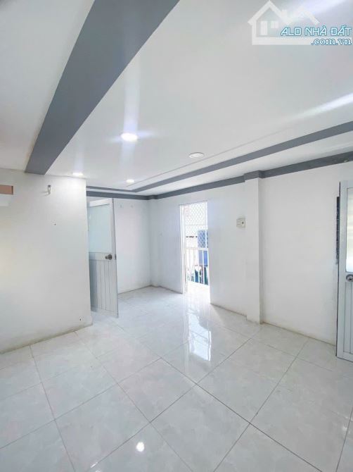 BÁN NHÀ HẺM TO QUẬN 10, NGUYỄN CHÍ THANH, RẺ KHÓ KIẾM - 6