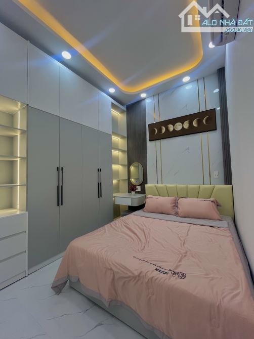 Bán Nhà 2 Tầng - 56m2 - Thị Trấn Nhà Bè - Cạnh Ngay Quận 7 - Nhỉnh 4 Tỷ - 6