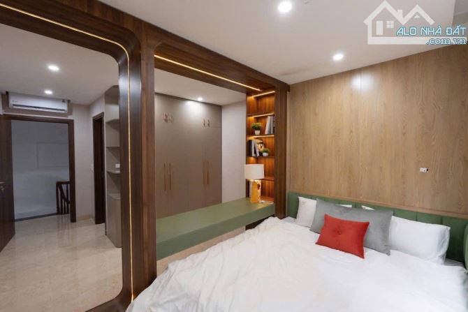 NGUYỄN LAM - LONG BIÊN, 5 TẦNG, VÀI BƯỚC RA MẶT PHỐ, Ô TÔ ĐỖ CỔNG, FULL NỘI THẤT CAO CẤP - 6